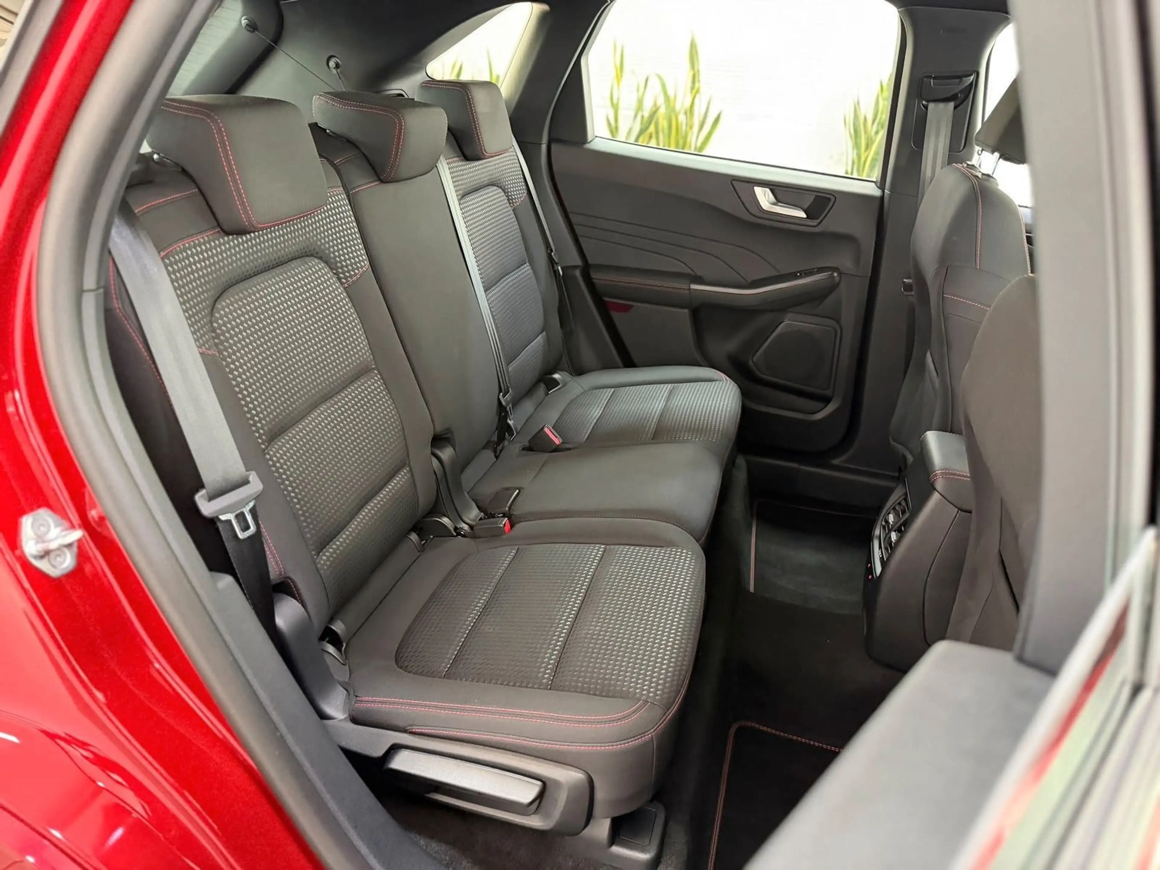Ford Kuga 1.5 ST-Line 1.Hand|AHK|Kamera|Klimaaut. — photo 11