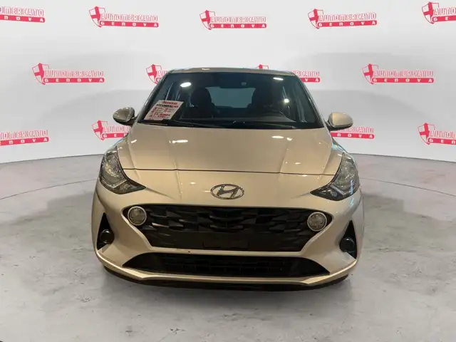 Hyundai i10 view 6