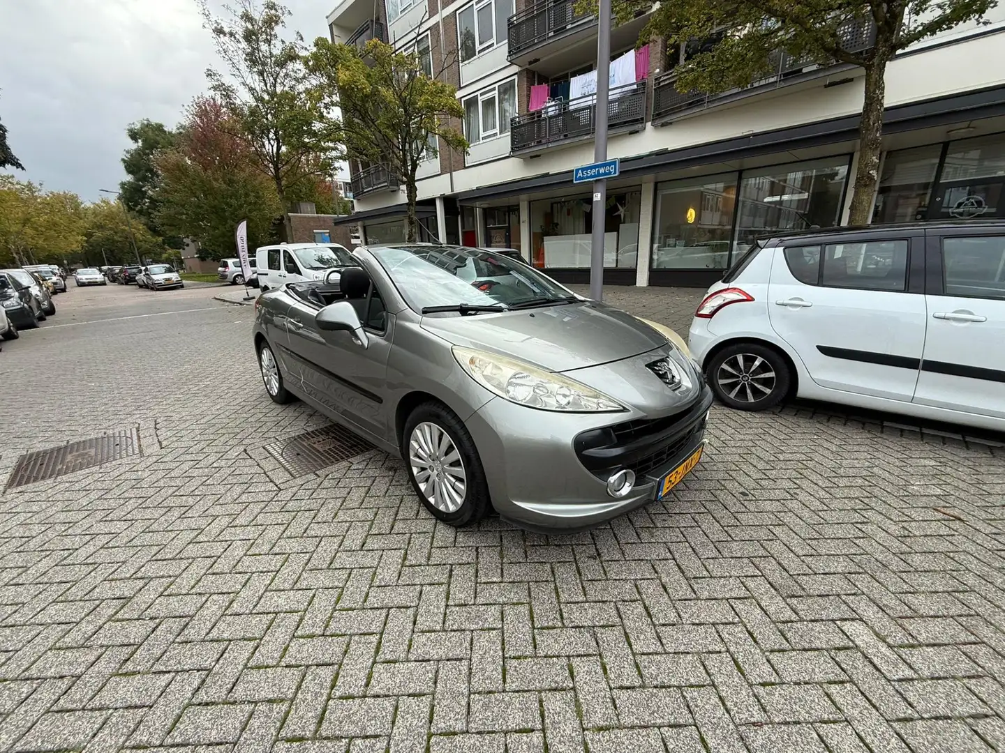 Peugeot 207 CC 1.6 VTi Grijs - 2