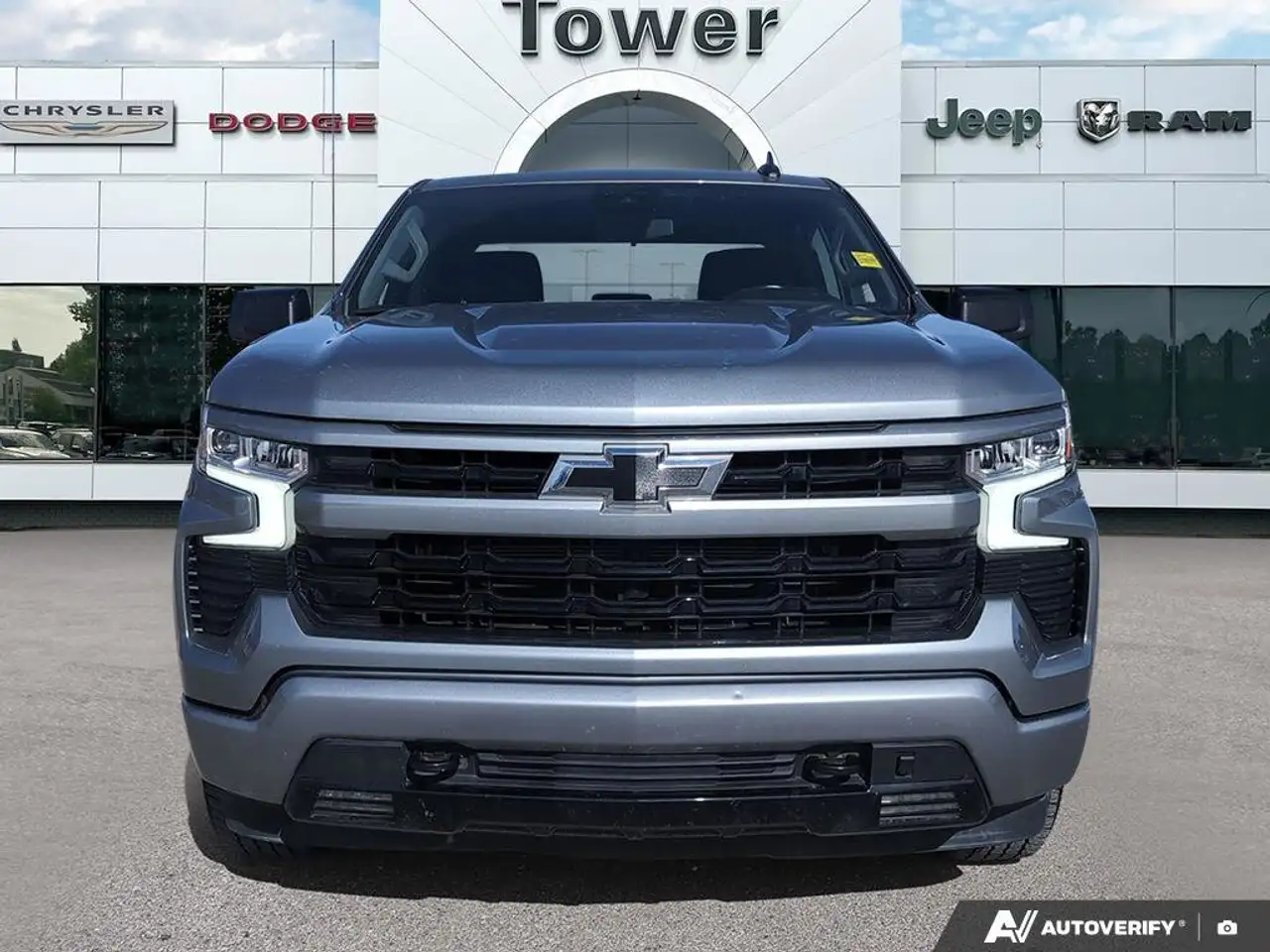 Chevrolet Silverado 1500 снимка Chevrolet Silverado 1500
