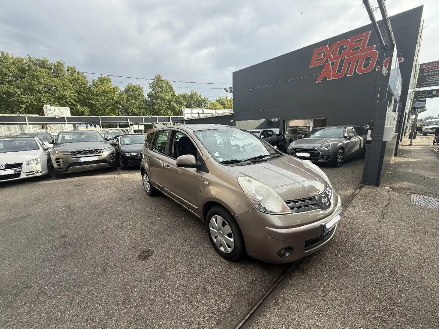 Nissan Note 1.6i 110 ch Life - 1
