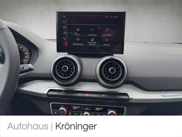 Audi Q2 view 15
