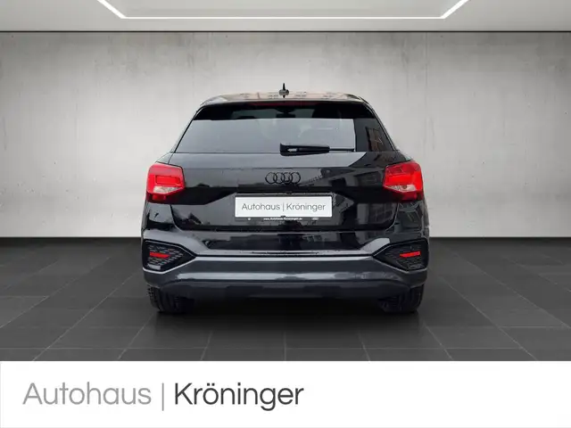 Audi Q2 view 6