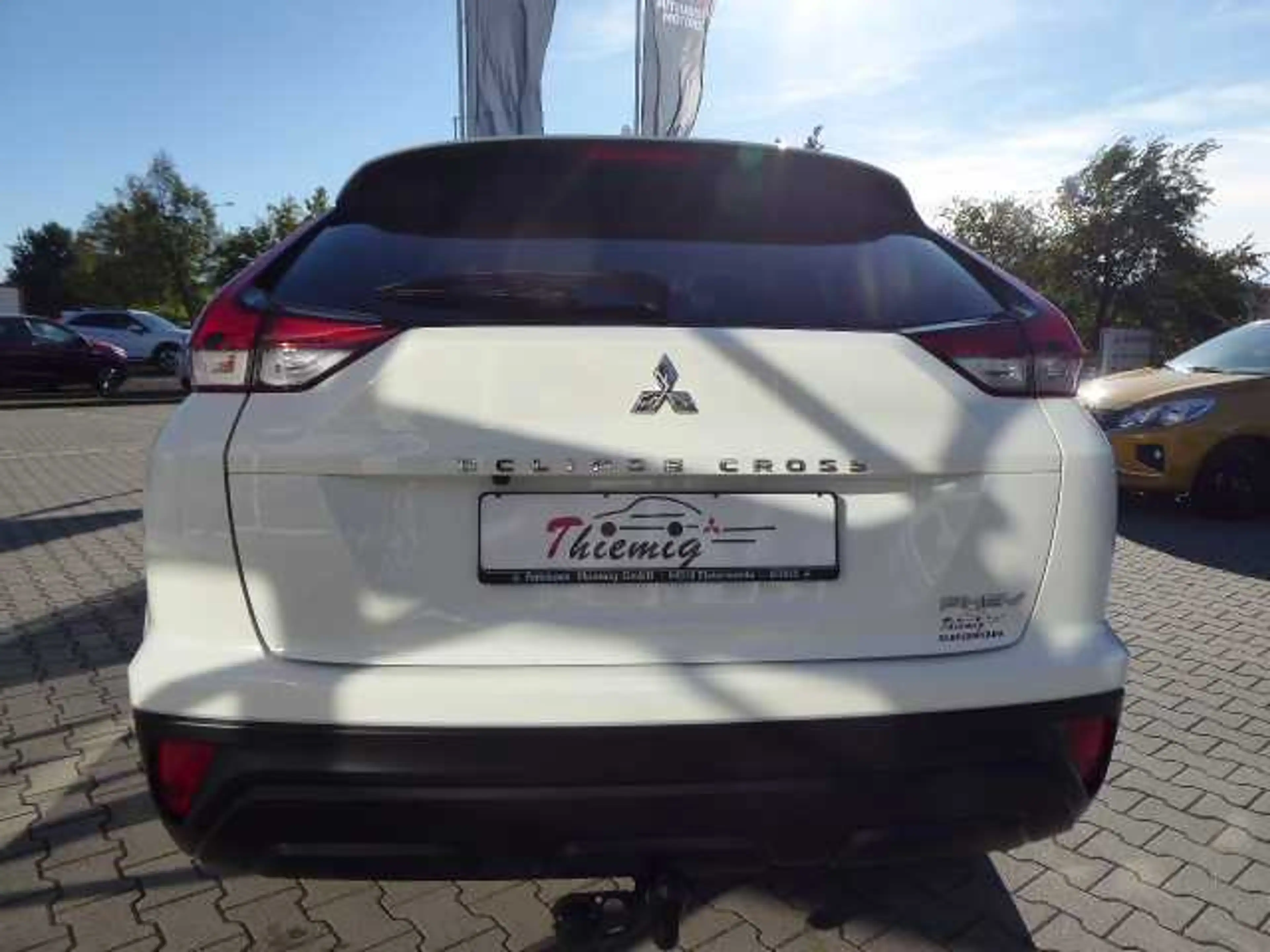 Mitsubishi Eclipse Cross Plug-in Hybrid 2.4 MIVEC 4WD ´´AHK´´ — photo 3