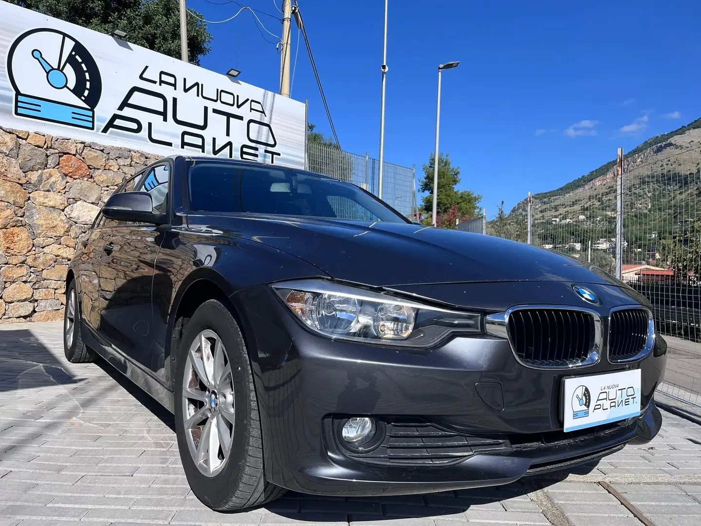 BMW 318 Serie 3 F31  Touring 318d Touring Grigio - 2