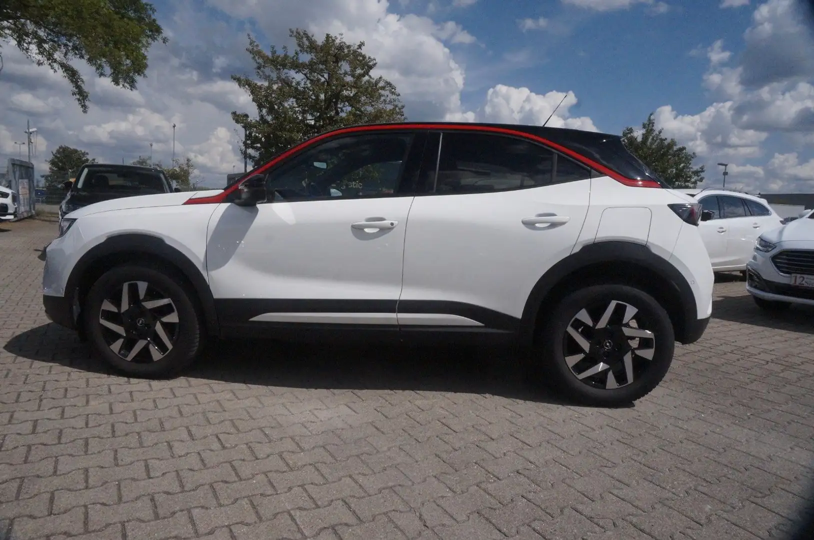 Opel Mokka GS Line Aut.ACC*NAV*SHZG*SPURHALTE*TOTWINK Weiß - 2