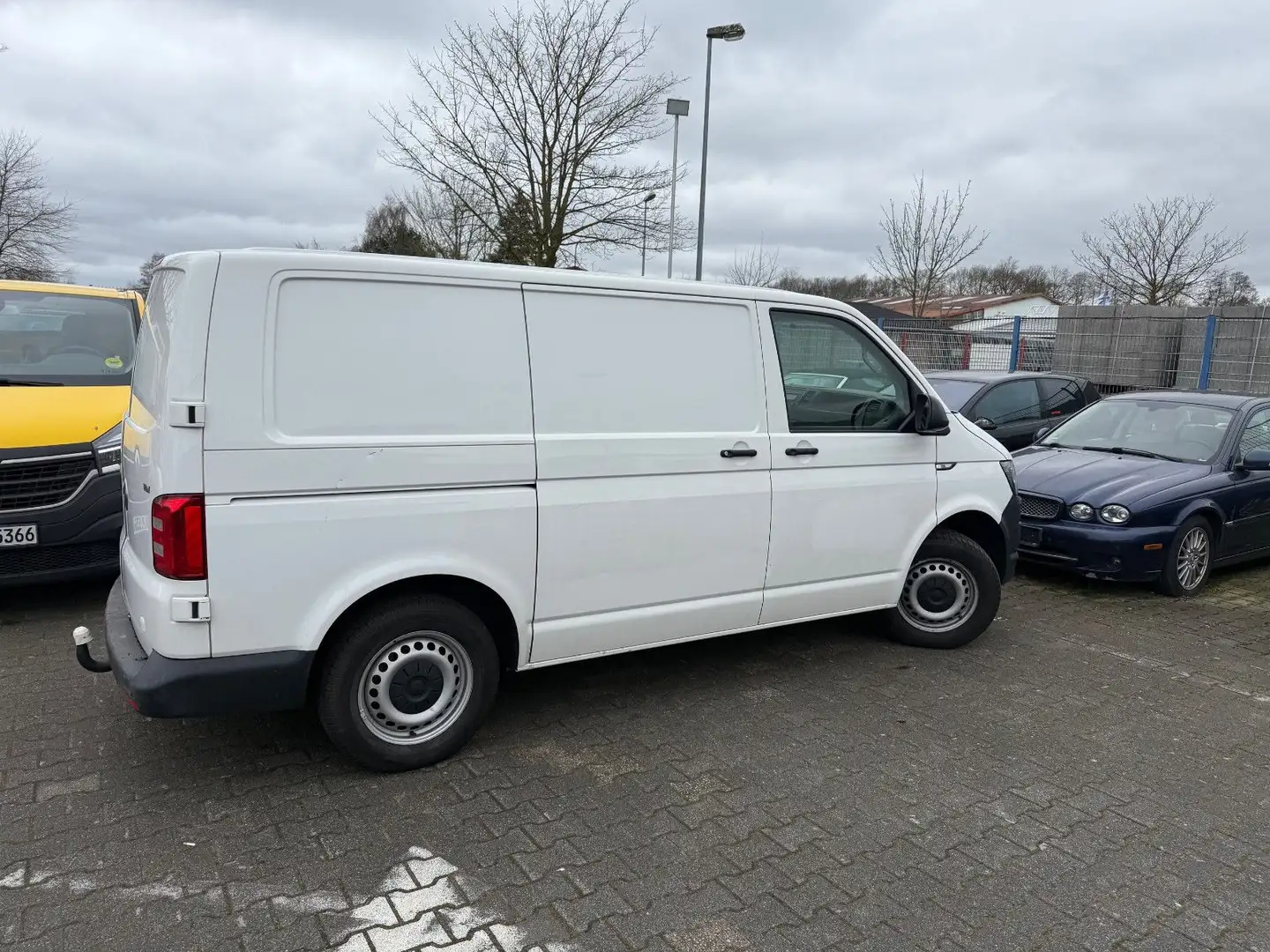 Volkswagen T6 Transporter Kasten  2.0 TDI Weiß - 1