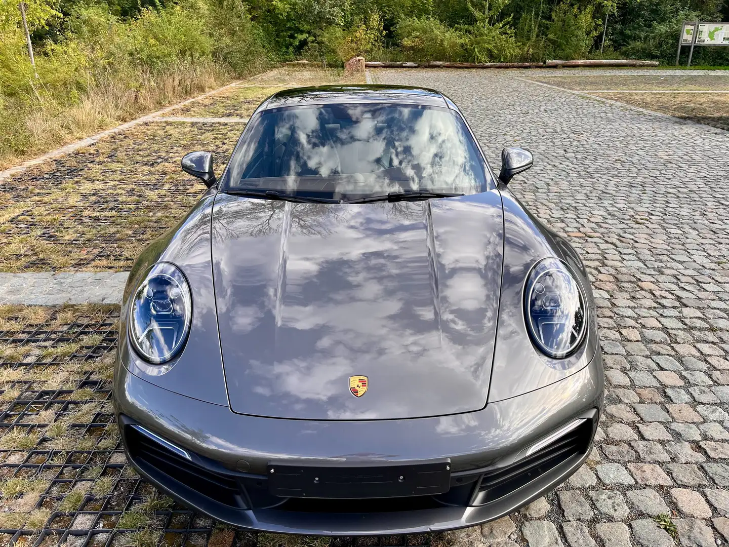 Porsche 992 PanoRoof - SportExhaust - Euro6d Gris - 2