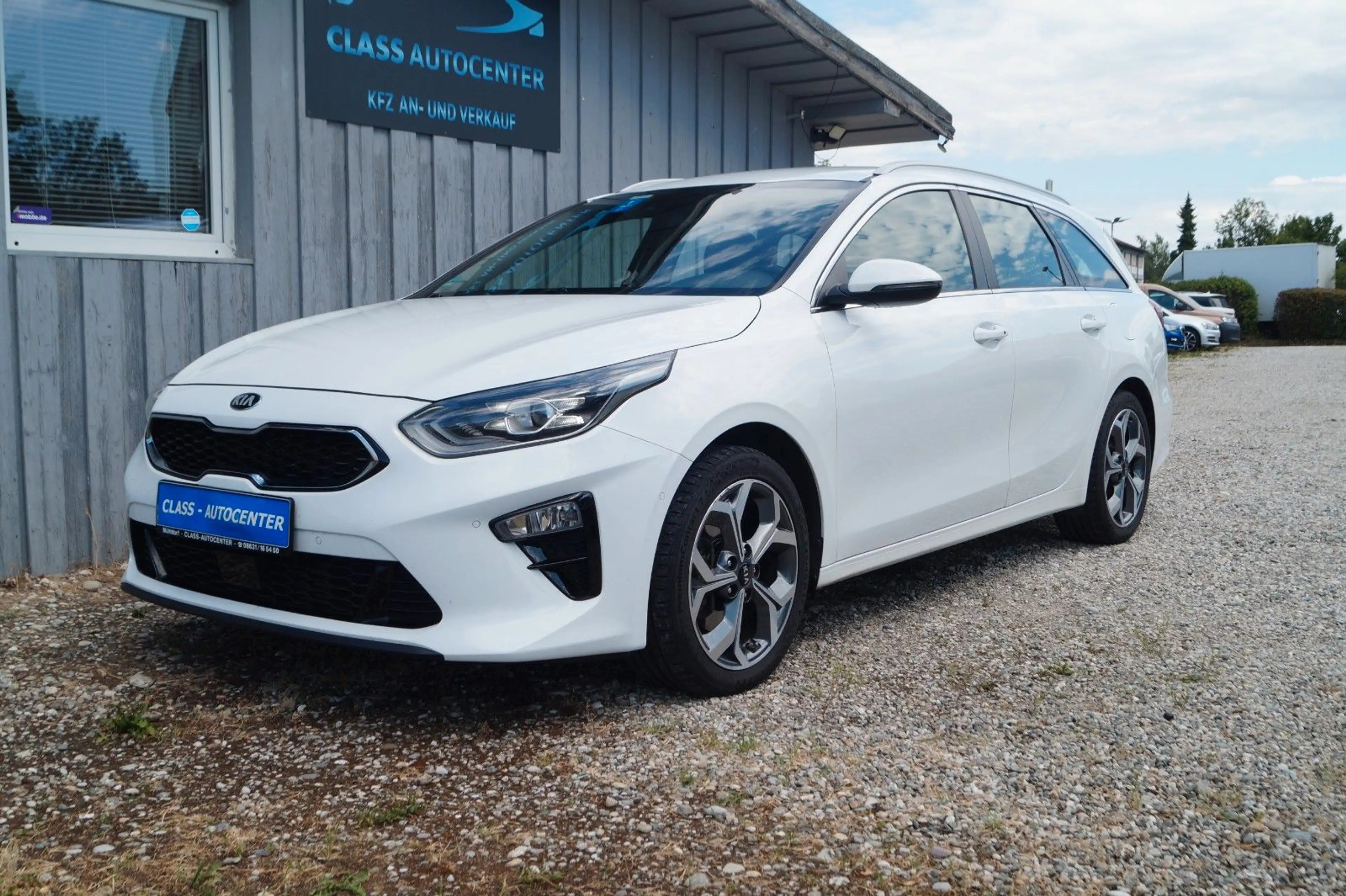 Kia Ceed SW / cee'd SW |1.Hand|Autom.|Kamera|ATM 40´tk — photo 5