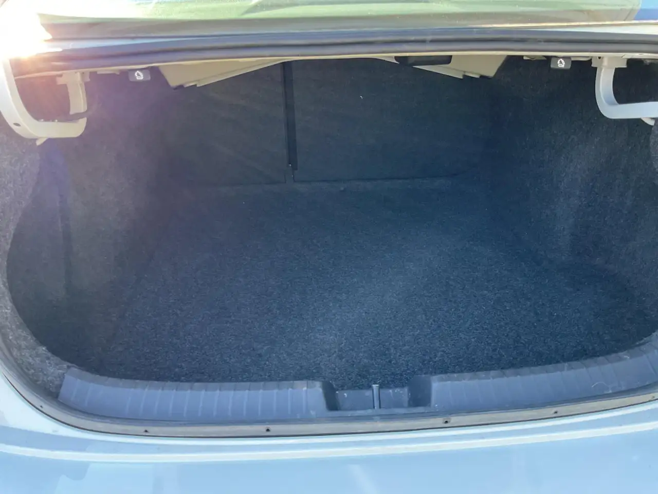 Volkswagen Jetta снимка Volkswagen Jetta