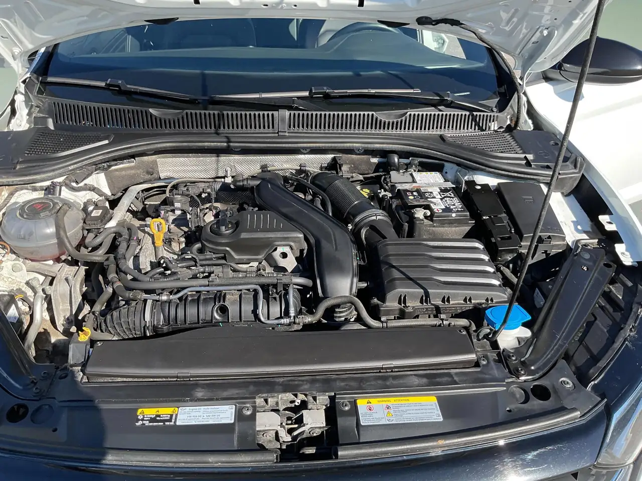 Volkswagen Jetta снимка Volkswagen Jetta