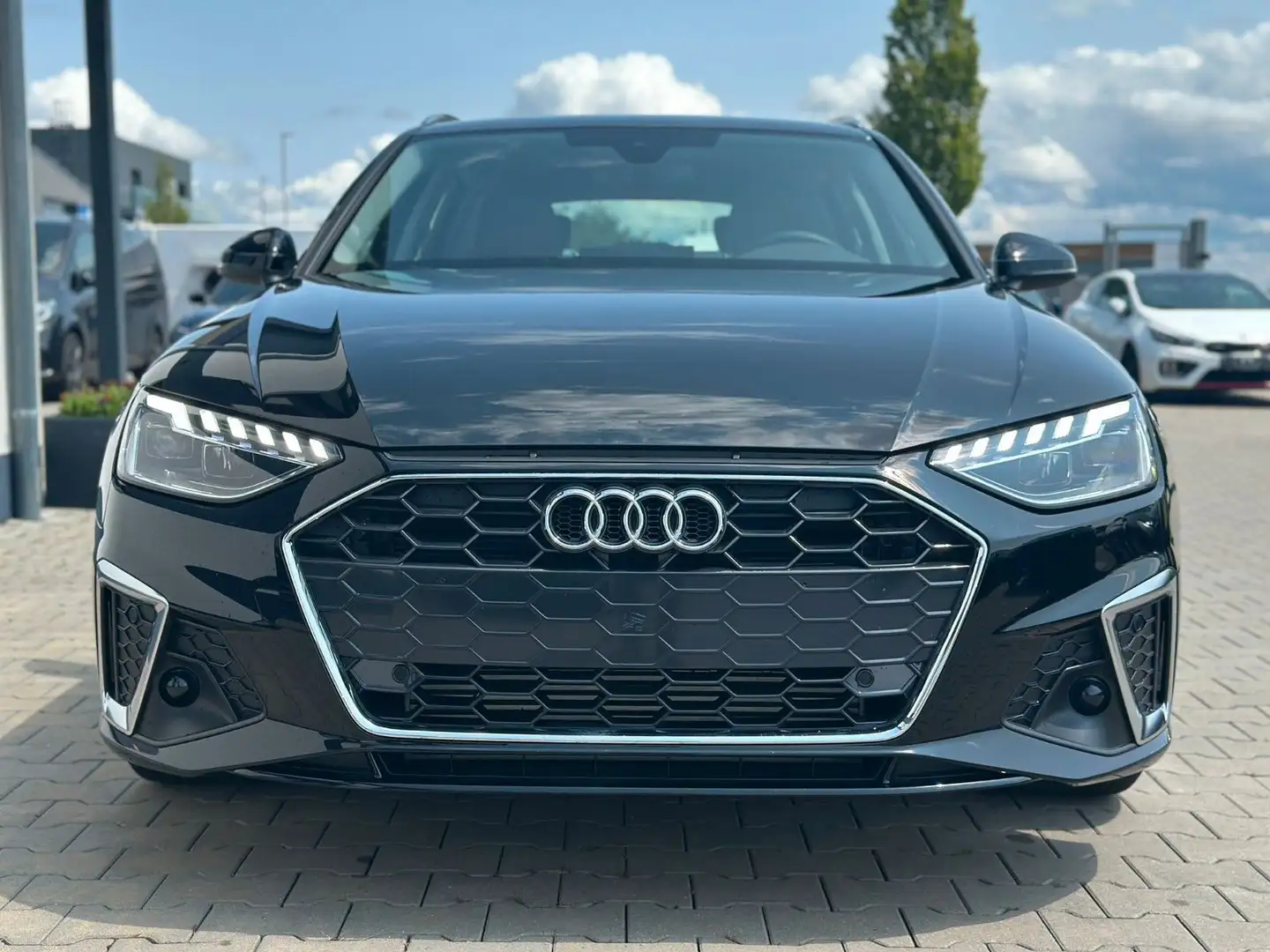 Audi A4 Avant 35 TFSI S line|LEDER|elHK|SZH|NettoKAUF Noir - 1