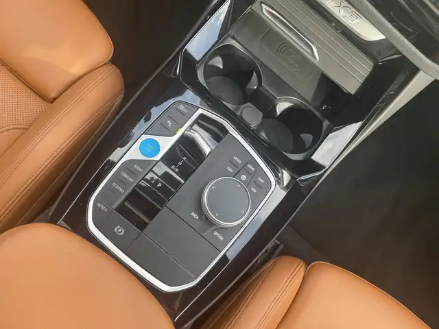BMW Ix3 view 11