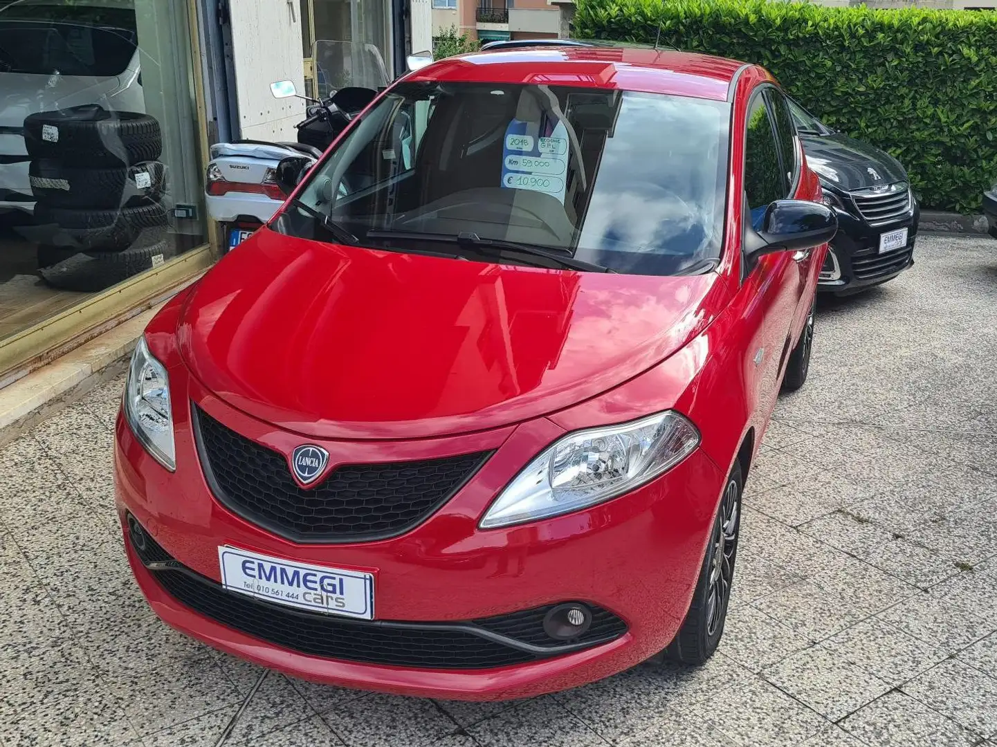 Lancia Ypsilon Ypsilon 1.2 Silver ecochic Gpl 69cv Rouge - 2