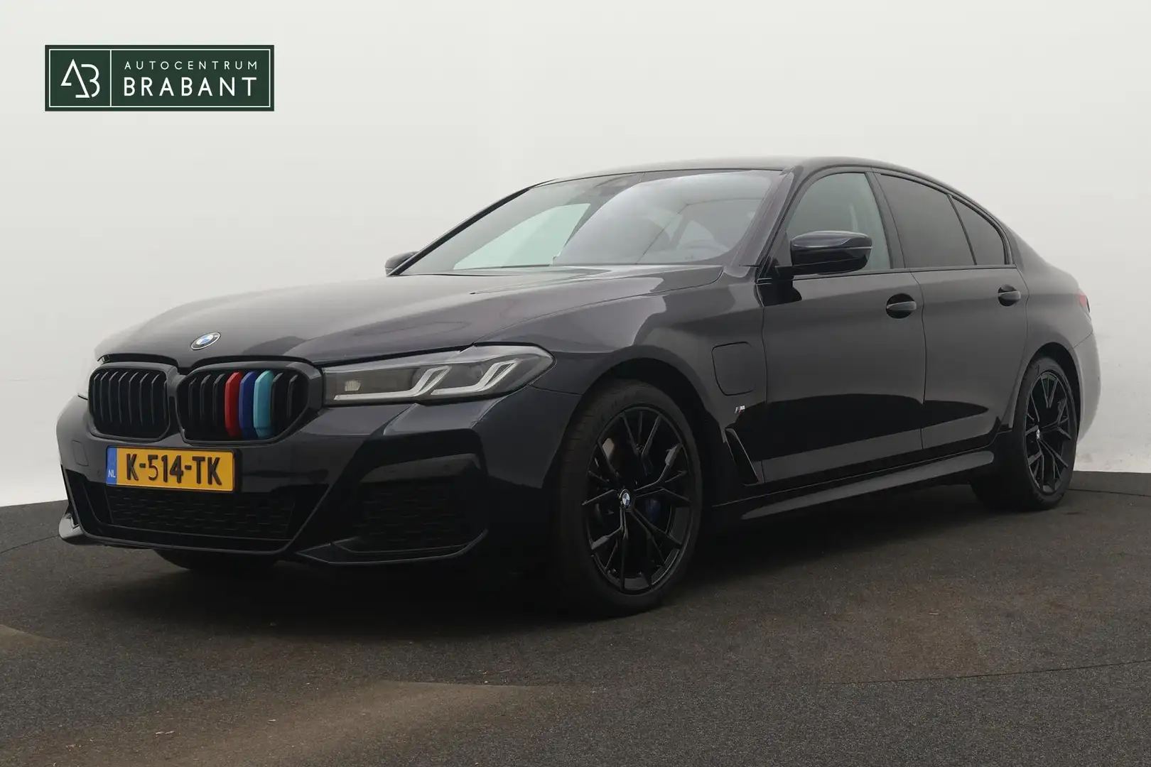 BMW 530 5-serie 530e High Executive M-Sport (NL-auto, 1e E Zwart - 1