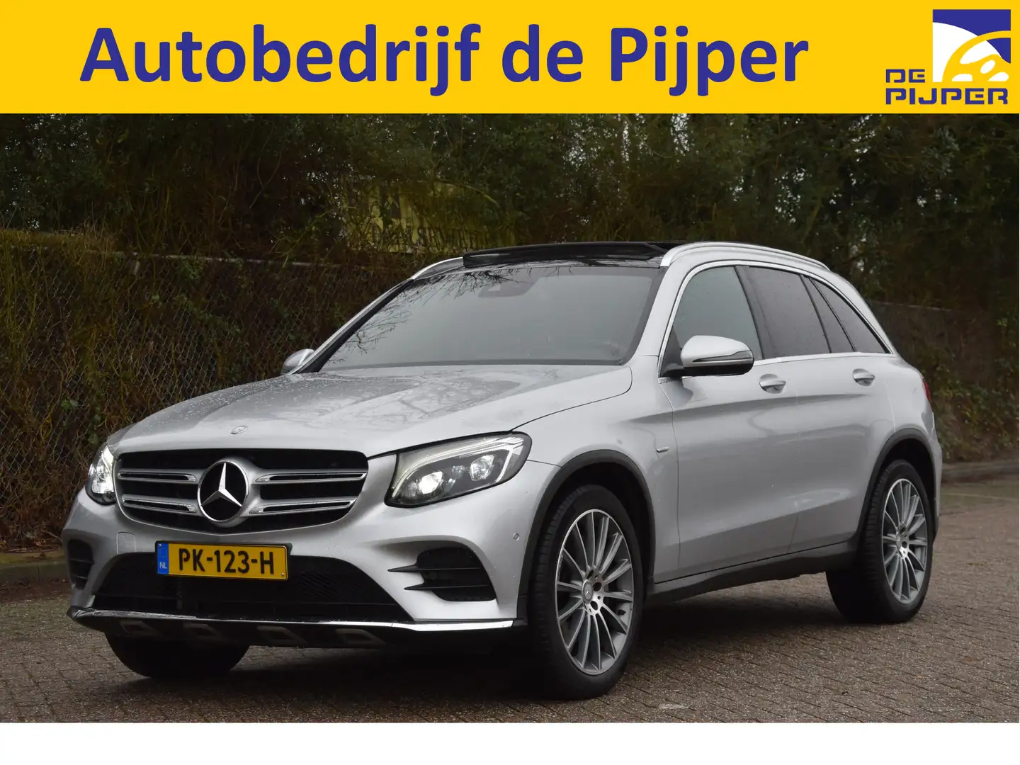 Mercedes-Benz GLC 250 4MATIC | FIRST EDITION | AMG Styling | Pano.dak | Grijs - 1