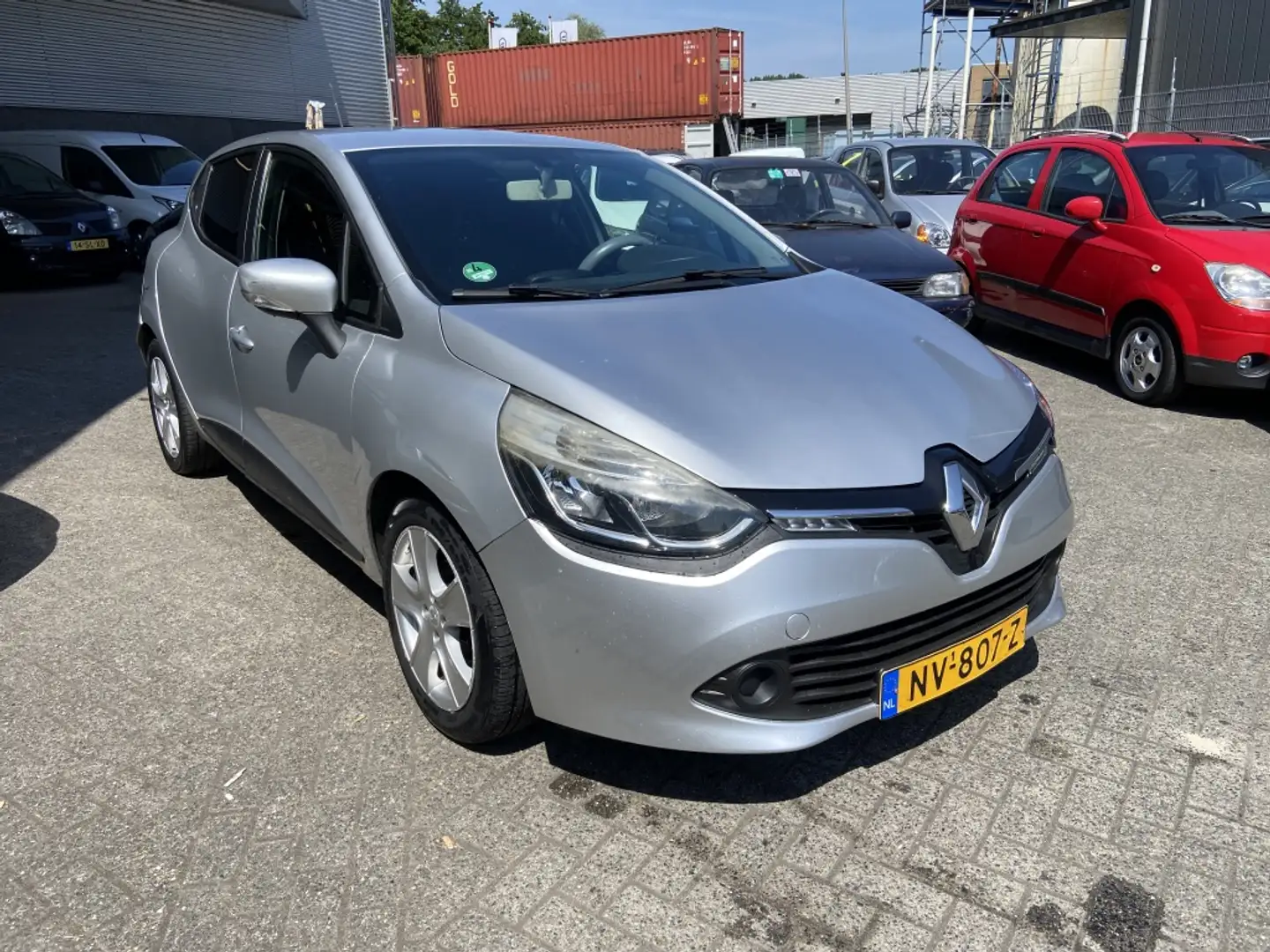Renault Clio 1.5 dCi Authentique Gris - 2