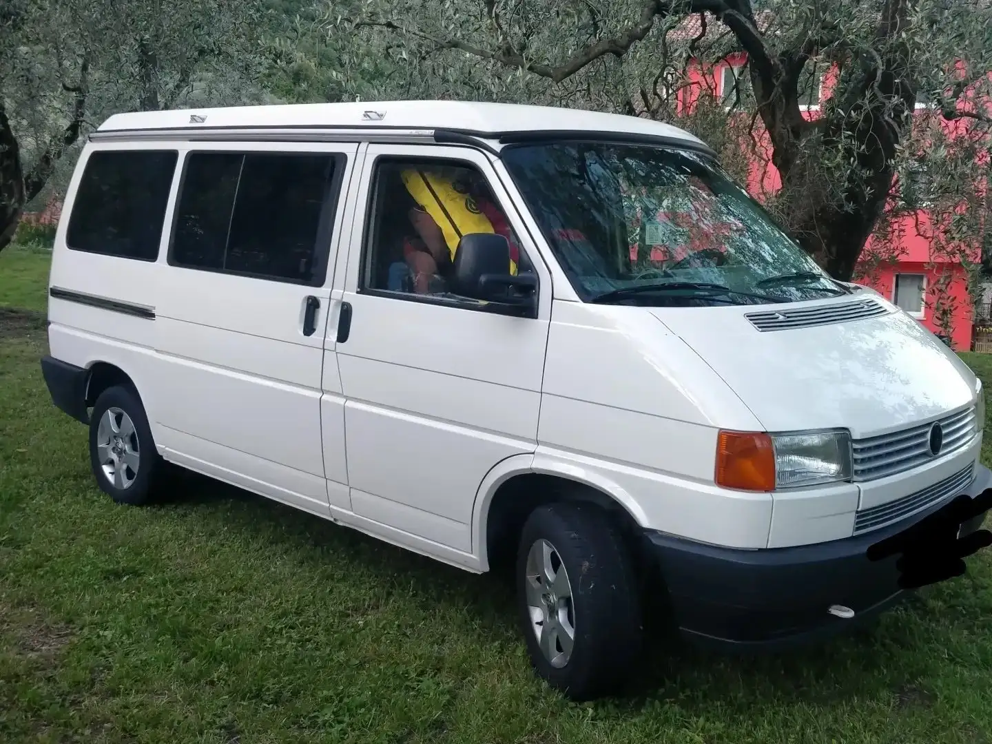 Volkswagen T4 Caravelle Volkswagen T4 California Caravelle 2.4d Blanco - 1