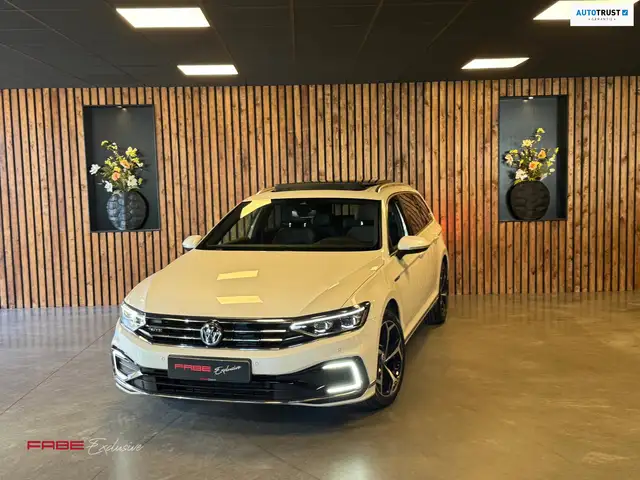 Volkswagen Passat Variant 1.4 TSI PHEV GTE Business / Memory / Pano / Massag