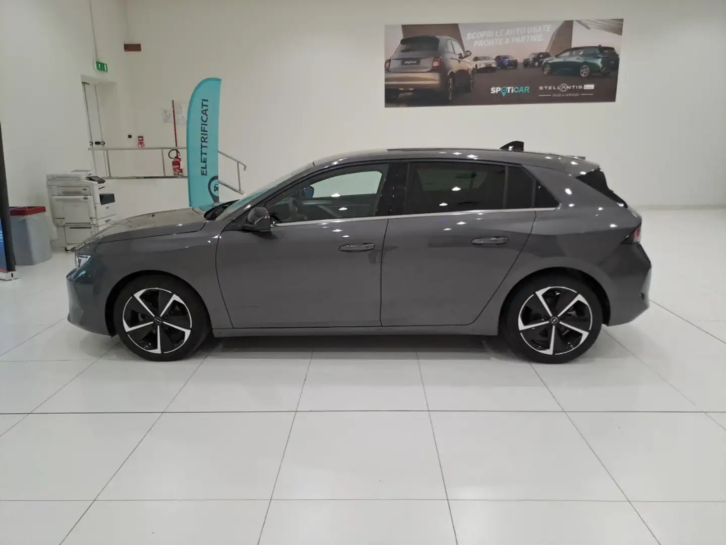 Opel Astra 1.2 Turbo 130cv Business Elegance MT6 Grigio - 2