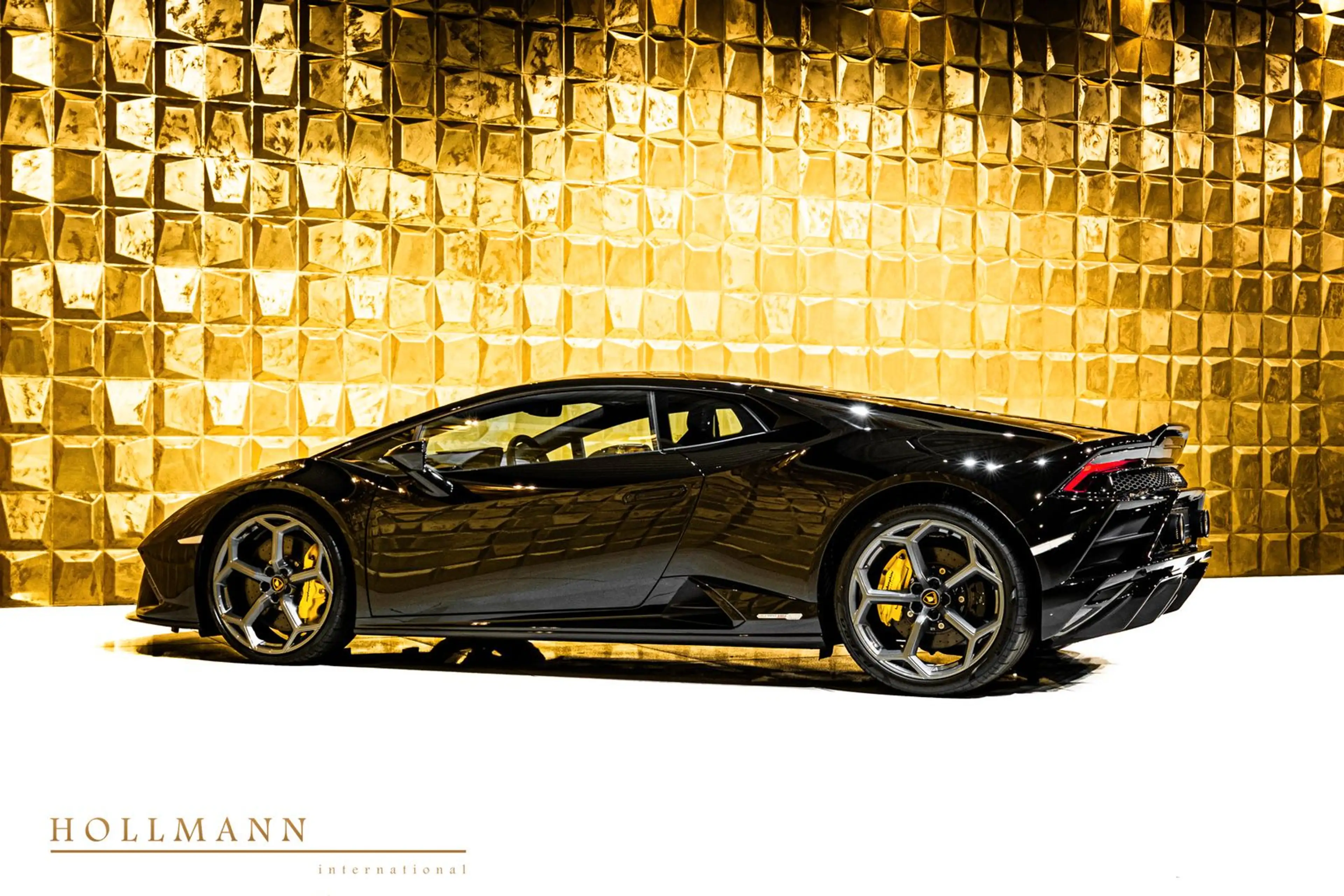 Lamborghini Huracán HURACAN EVO RWD + FORGED CARBON + SENSONUM — photo 9