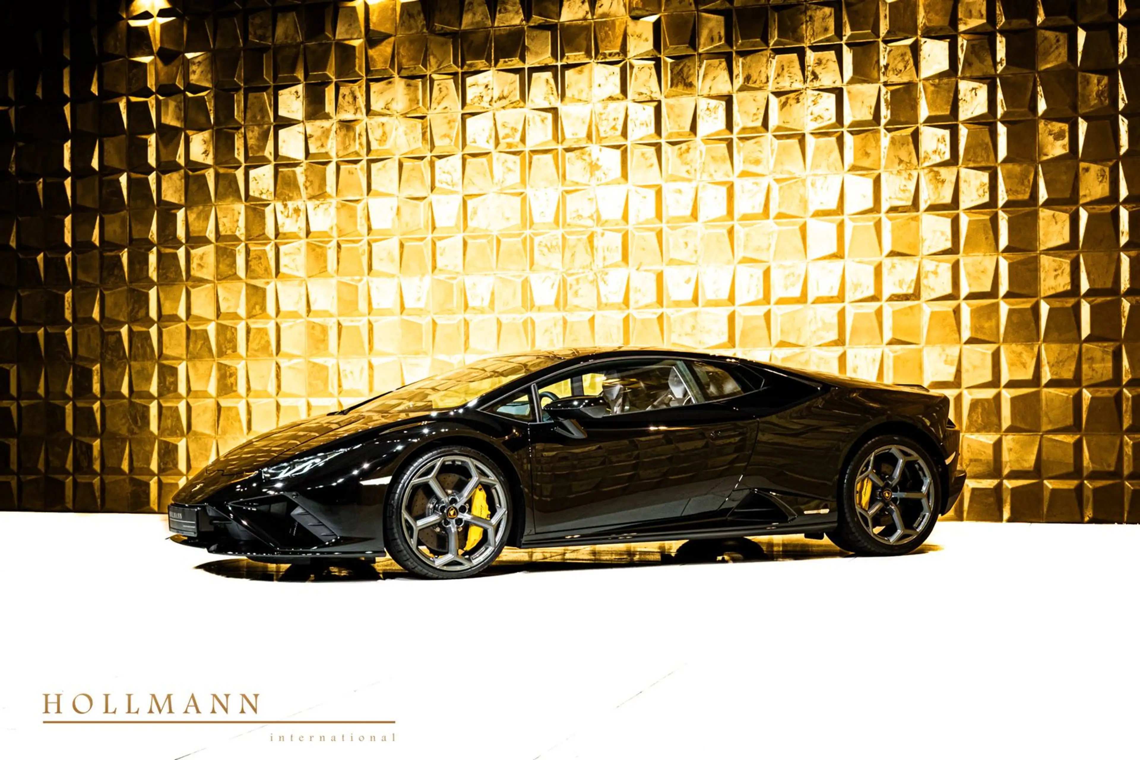 Lamborghini Huracán HURACAN EVO RWD + FORGED CARBON + SENSONUM — photo 4