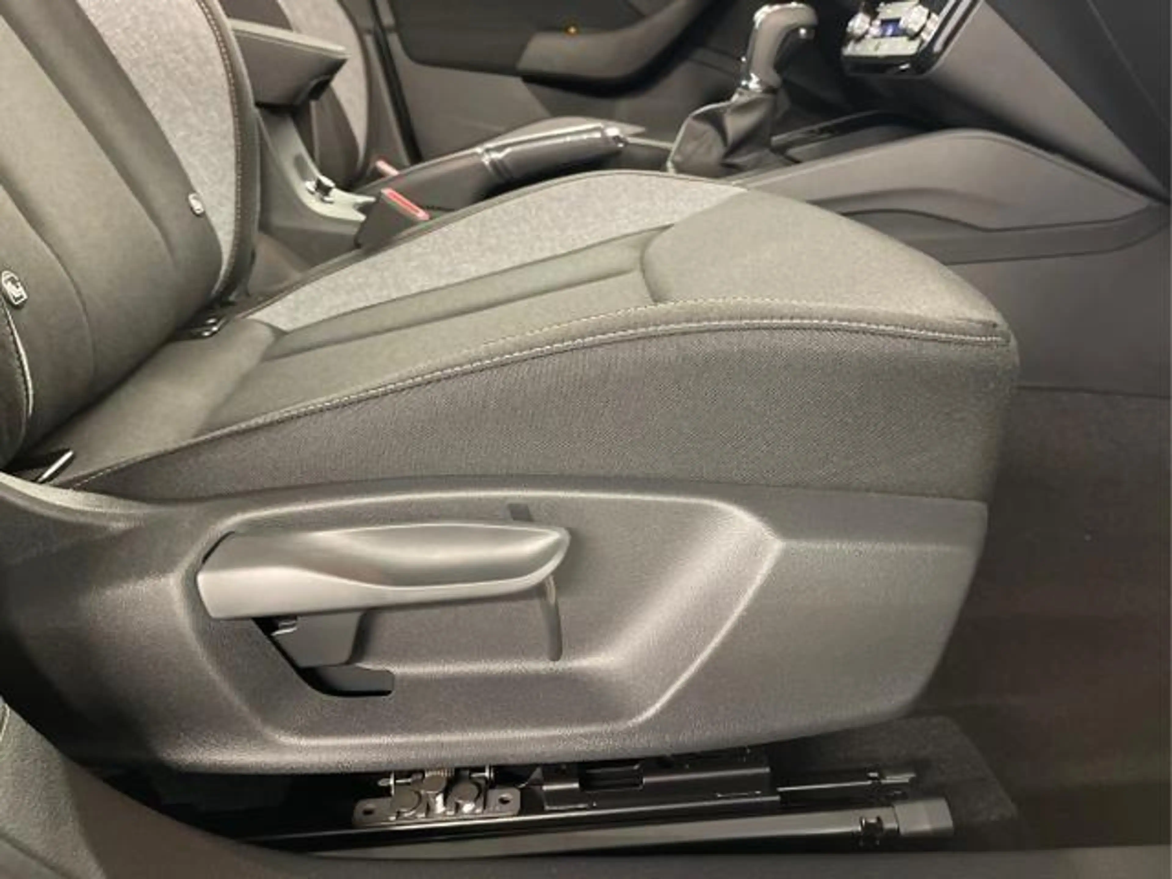 Skoda Kamiq Selection 1.0 TSI DSG Matrix+AHK+Kamera+Sunset+PDC — photo 15