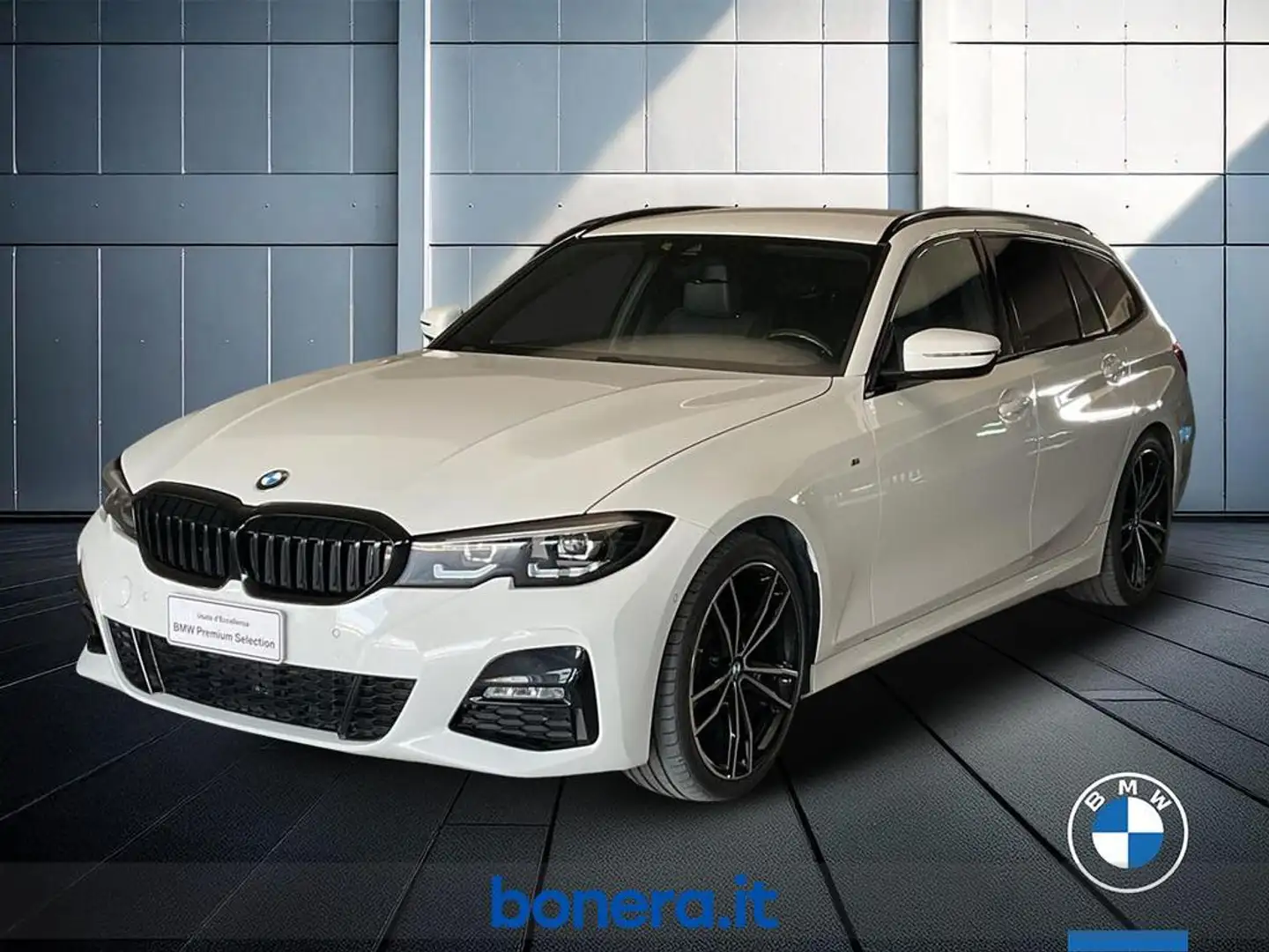 BMW 318 d Touring mhev 48V Msport auto White - 1