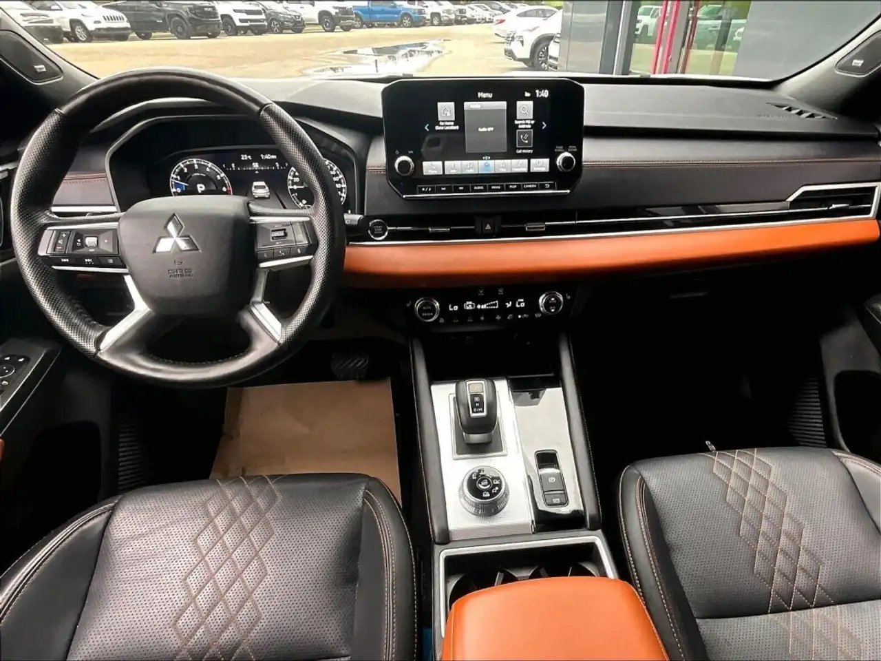 Mitsubishi Outlander fotografie Mitsubishi Outlander