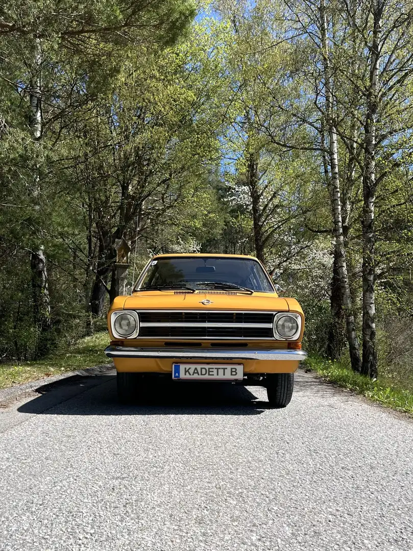 Opel Kadett 1100 Caravan Gelb - 2