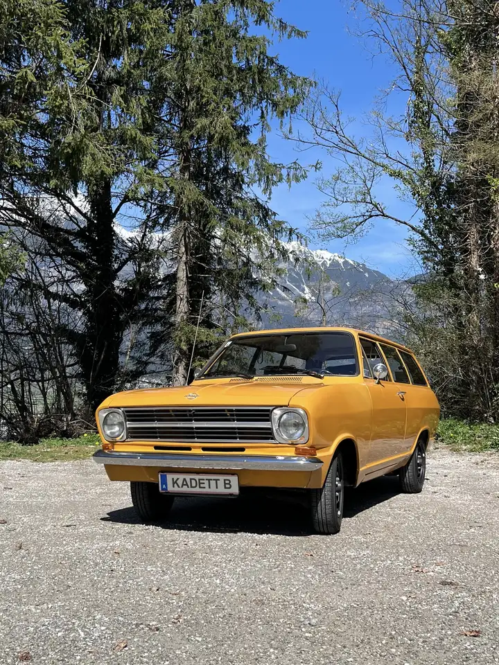 Opel Kadett 1100 Caravan, foto 3