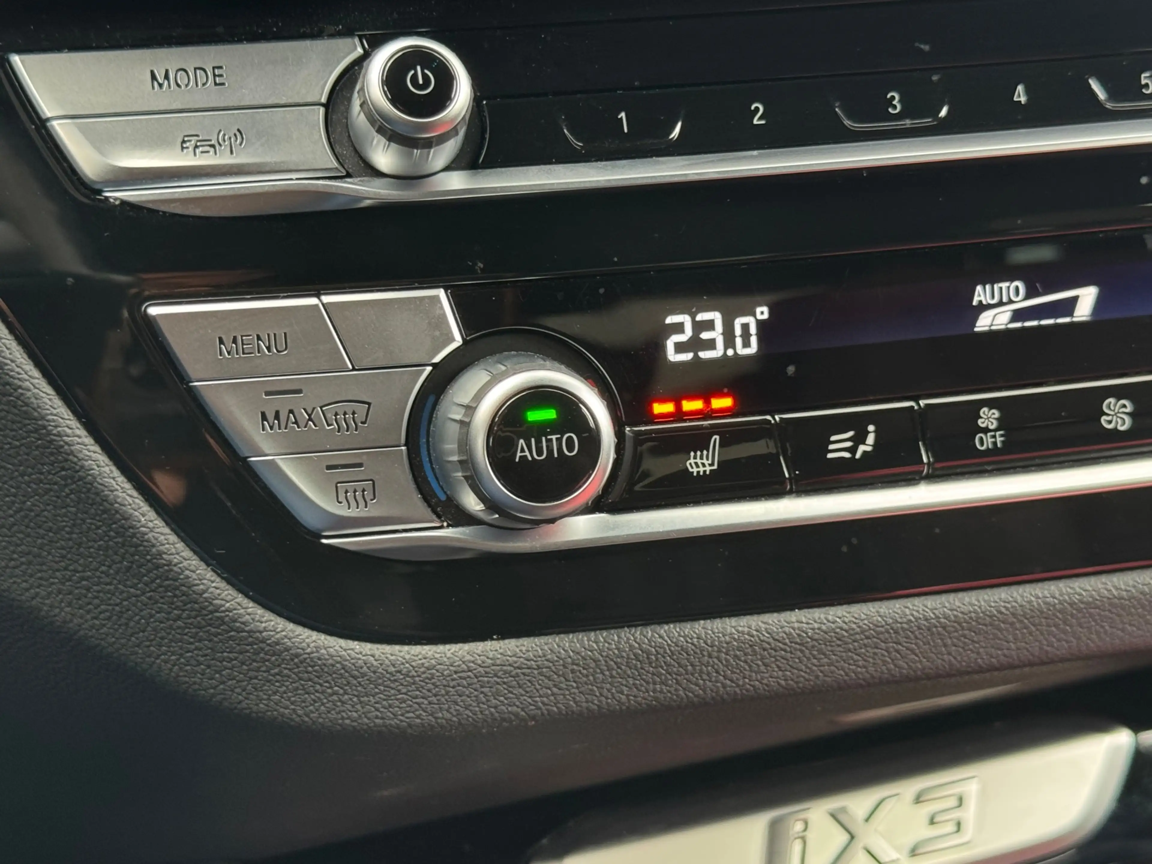 BMW iX3 High Exe 80kWh Org NL Pano Head up HK SOH 98,3% Ap — photo 30