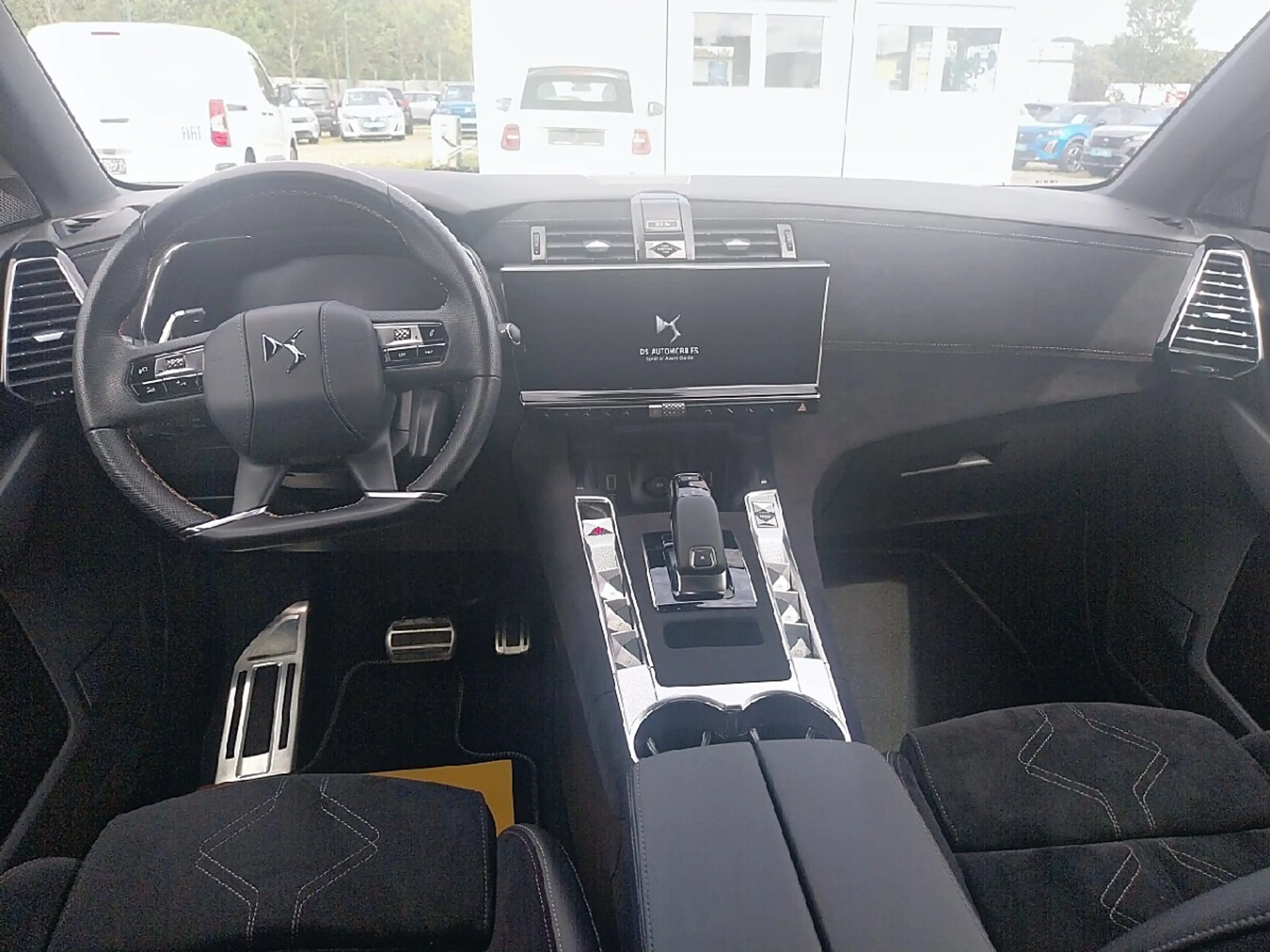 DS Automobiles DS 7 Crossback DS7 Perf-Line HDI — photo 8