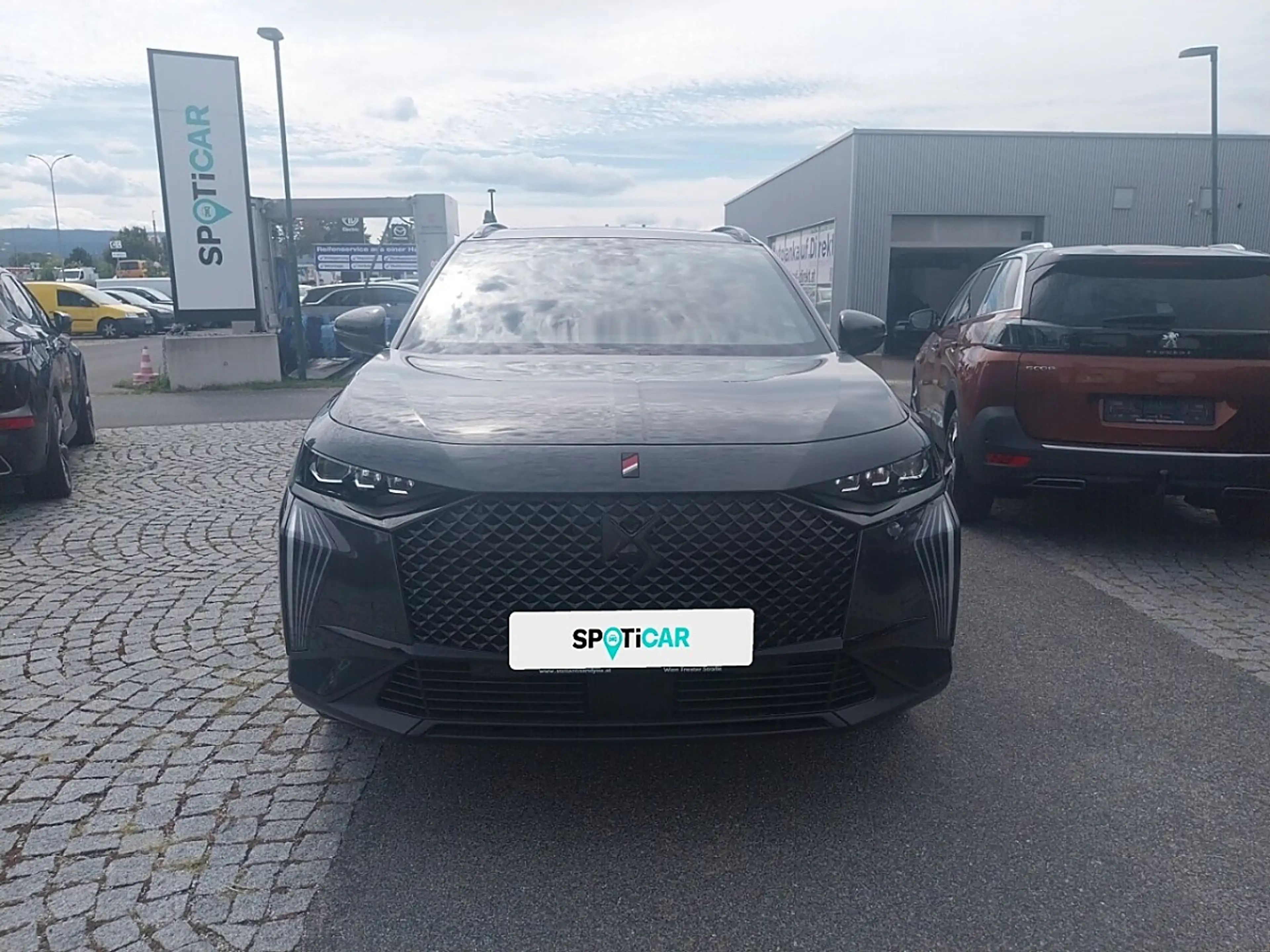 DS Automobiles DS 7 Crossback DS7 Perf-Line HDI — photo 2
