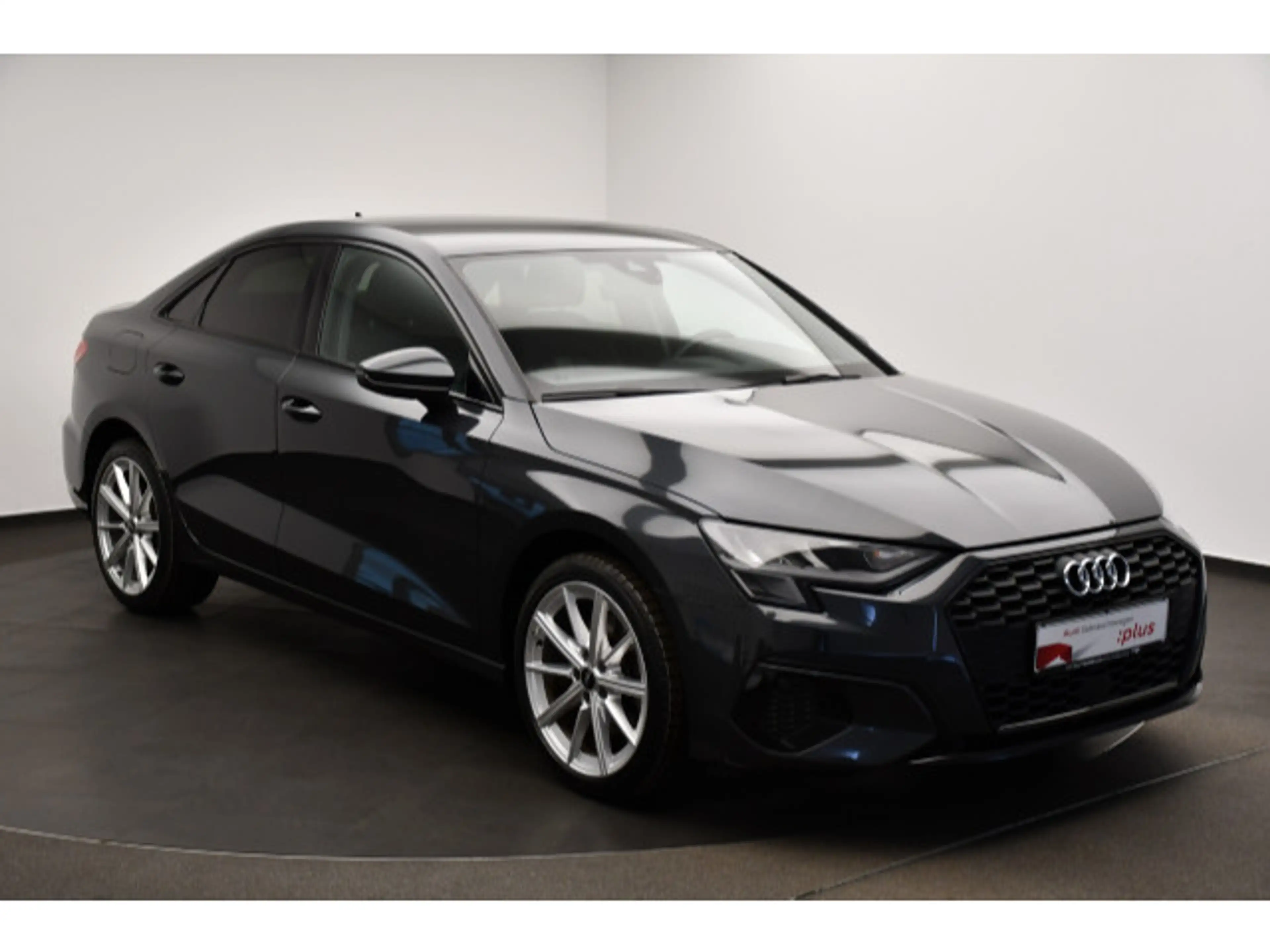 Audi A3 35 TFSI S-tronic advanced Tempo/Einparkhi — photo 11