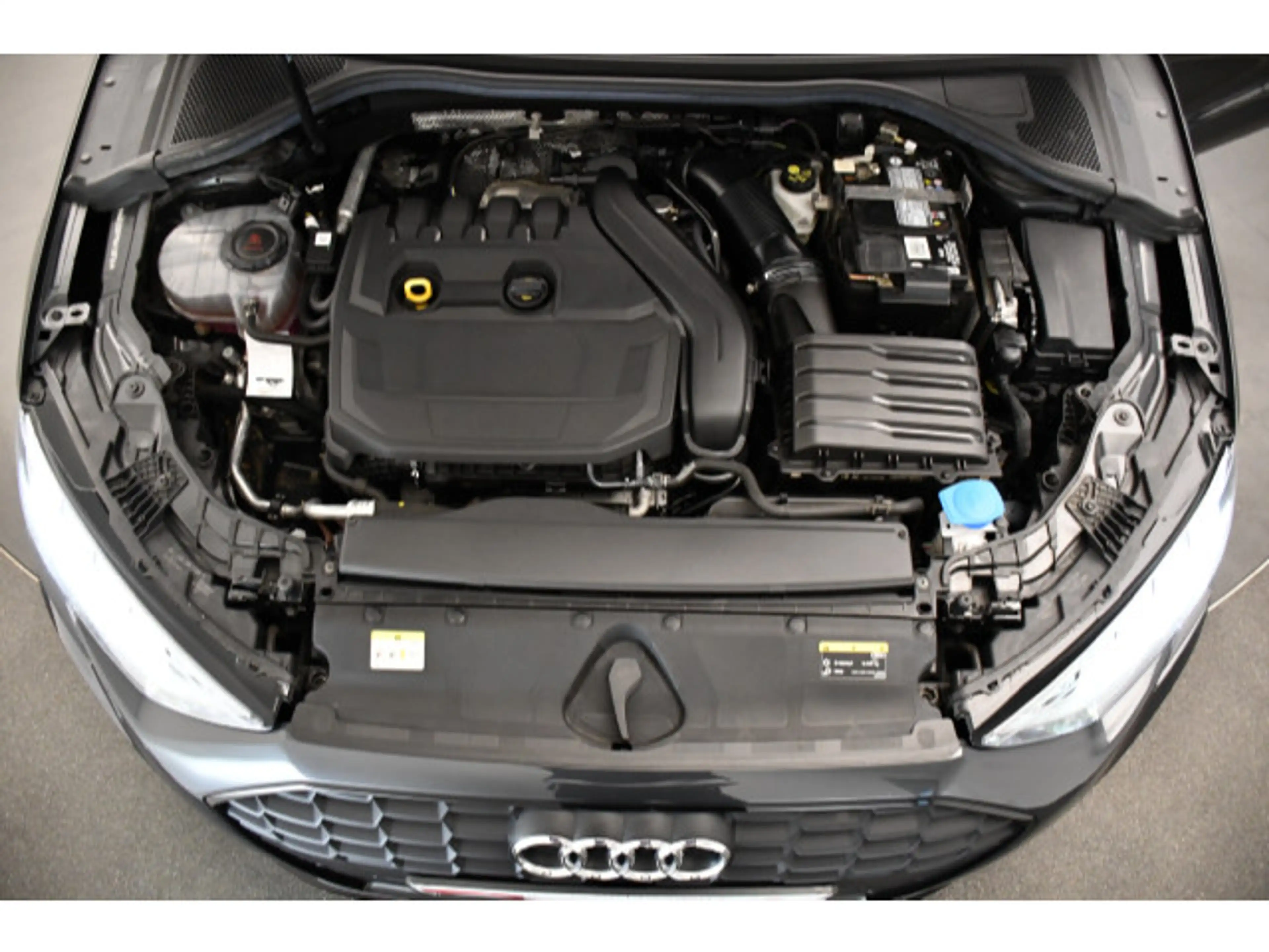 Audi A3 35 TFSI S-tronic advanced Tempo/Einparkhi — photo 9