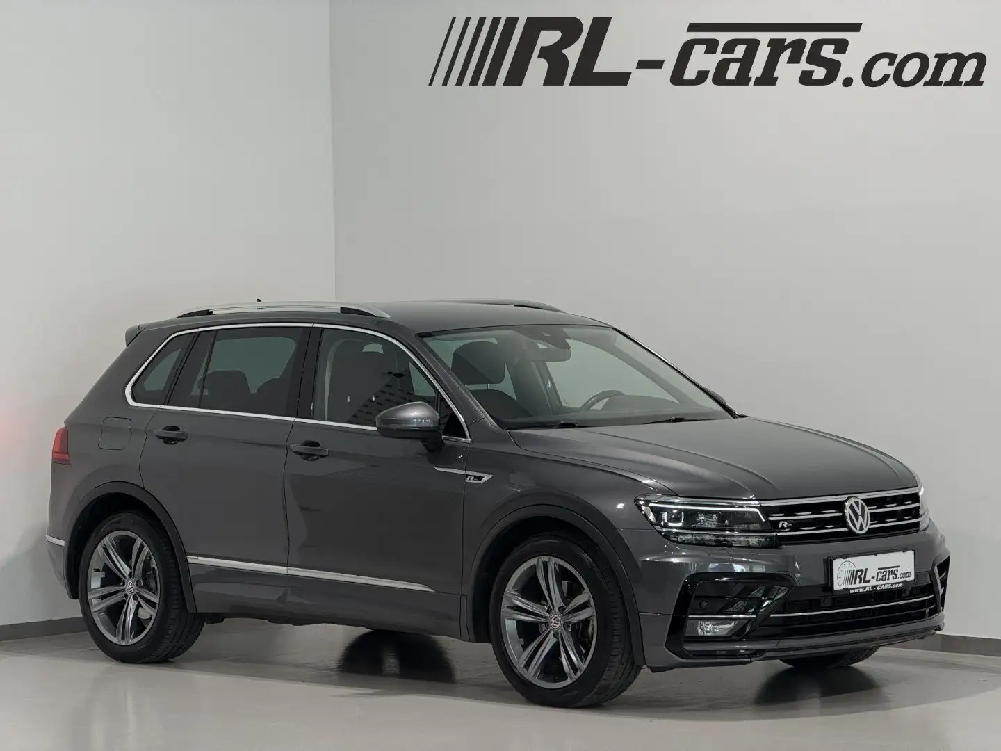 Volkswagen Tiguan 2.0TDI/R-Line/Navi/ACC/LED/Lane-Assistent/ Grau - 1