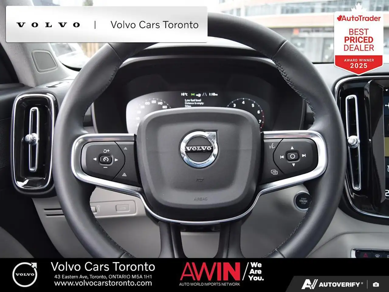 Volvo XC40 снимка Volvo XC40