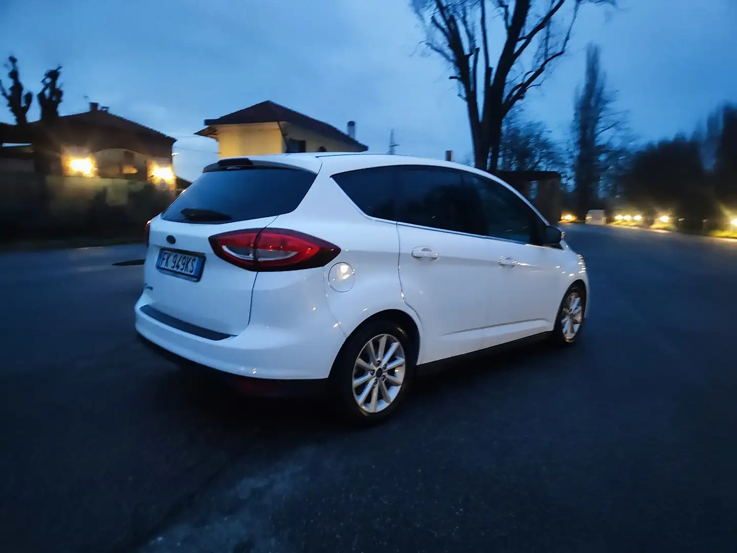 Ford C-Max 1.0 ecoboost Titanium s&s 125cv - 2