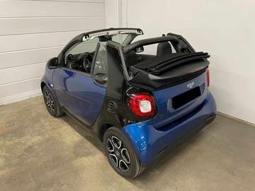 Fortwo Cabrio EQ 17.6 kWh Comfort (EU6.2)