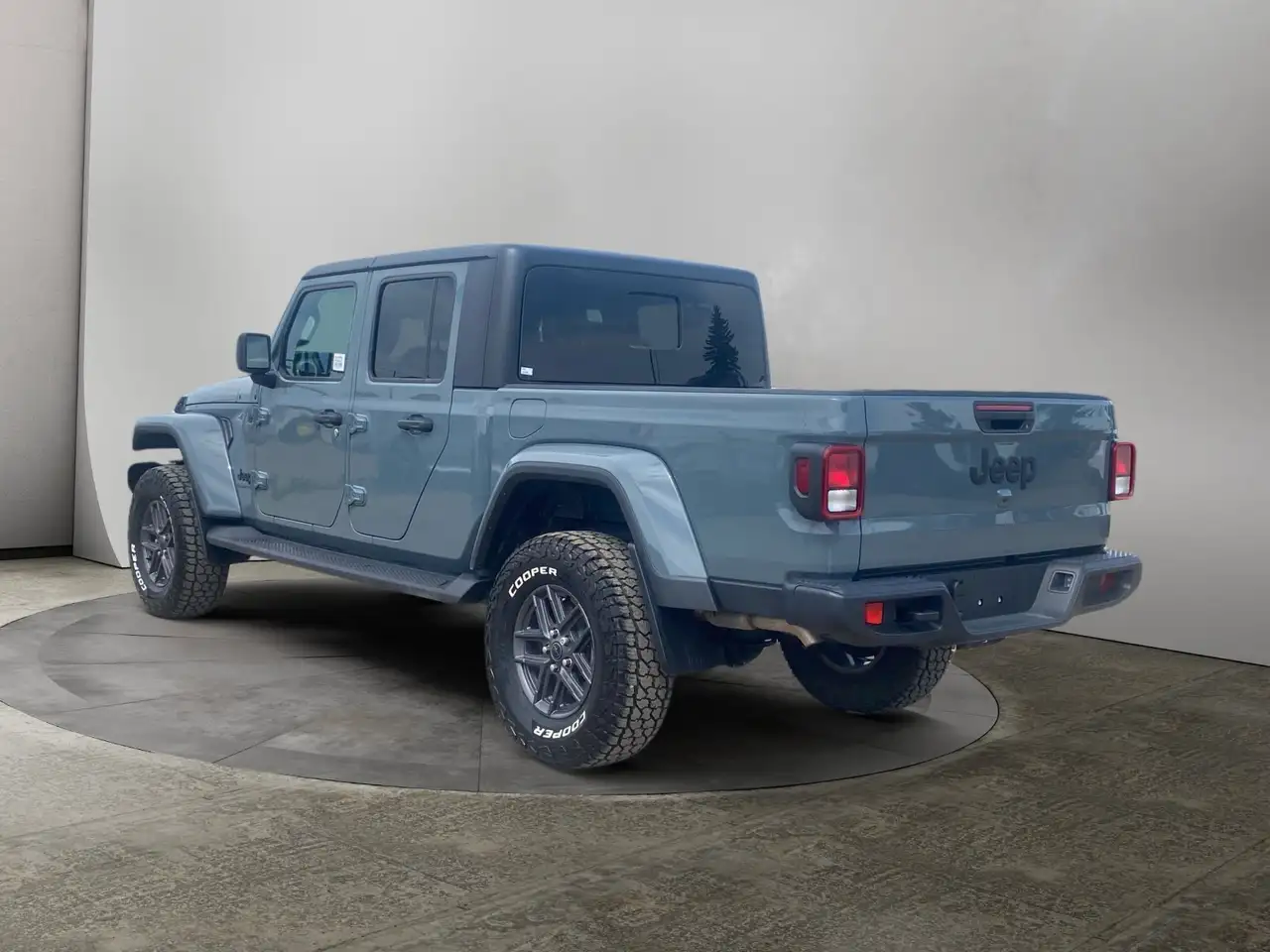 Jeep Gladiator снимка Jeep Gladiator