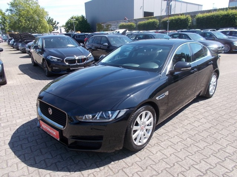 Jaguar XE 2.0 Prestige, Leder, Navi, Kamera, zus. WR