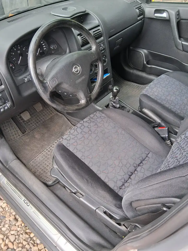 Opel Astra 1.6 Comfort, foto 10