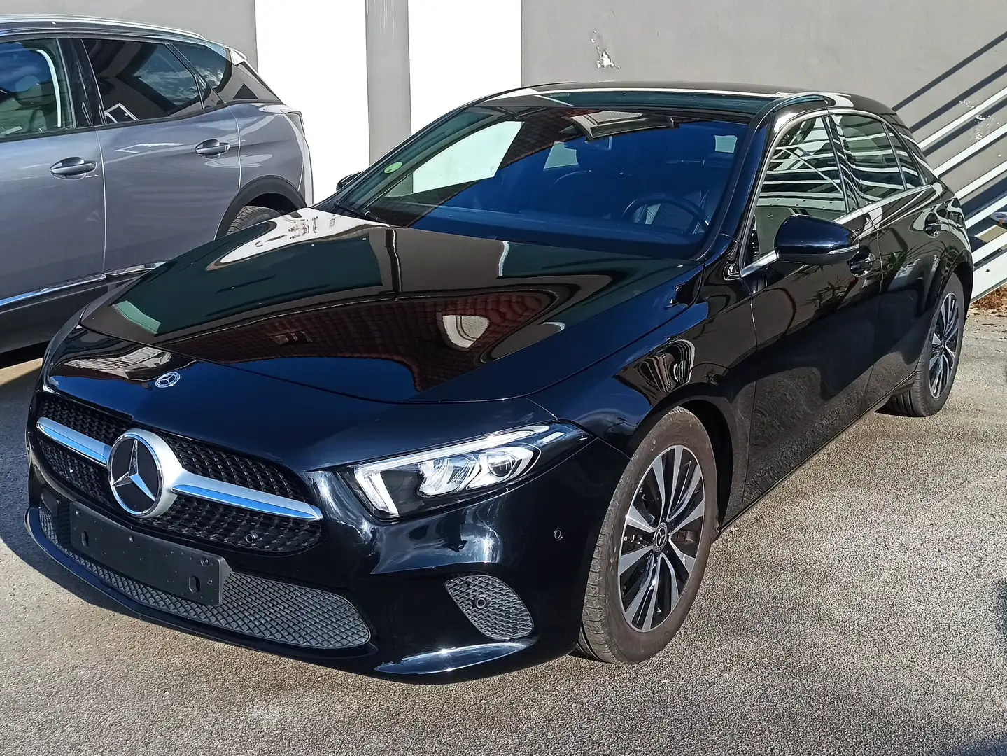 Mercedes-Benz A 180 d 2.0 116 cv ** LED+NAVI+RETROC+FULL ** Nero - 1