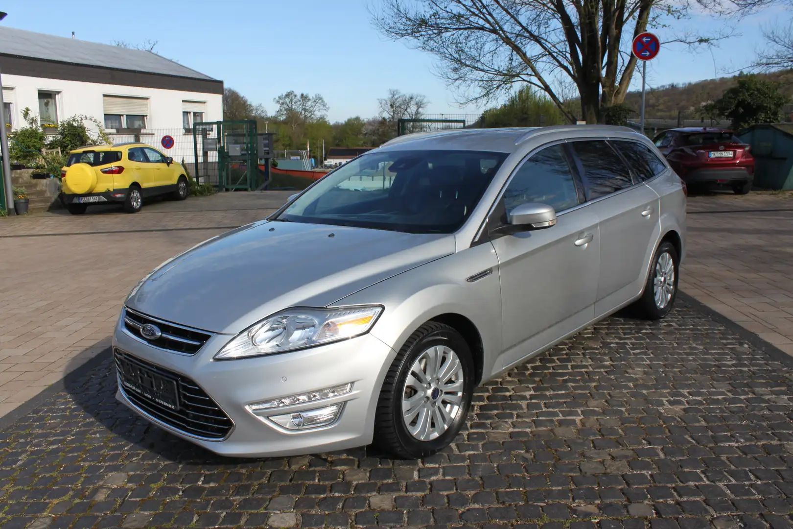 Ford Mondeo Turnier 2.0 TDCi Titanium/Alu/Leder/189Tkm. Argento - 2