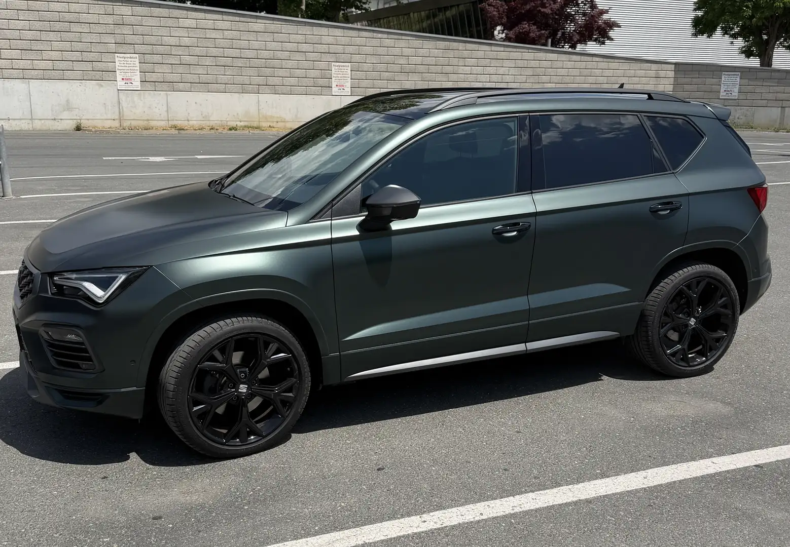 SEAT Ateca 1,5 FR ACT TSI DSG Grün - 2
