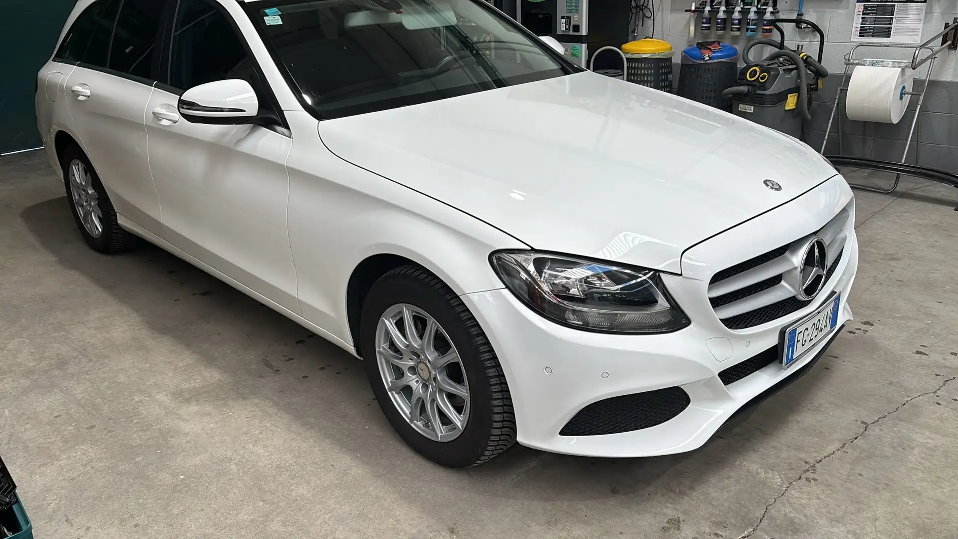 Mercedes-Benz C 200 Classe C-S205 2014 SW SW d (bt) Business auto Bianco - 2