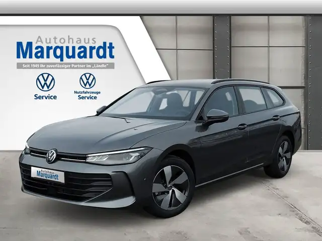 Volkswagen Passat Variant 1.5 TSI AHK LED Side ACC 5J.Gar.