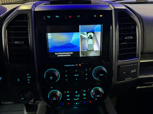 Ford F 150 RAPTOR Ansicht 21