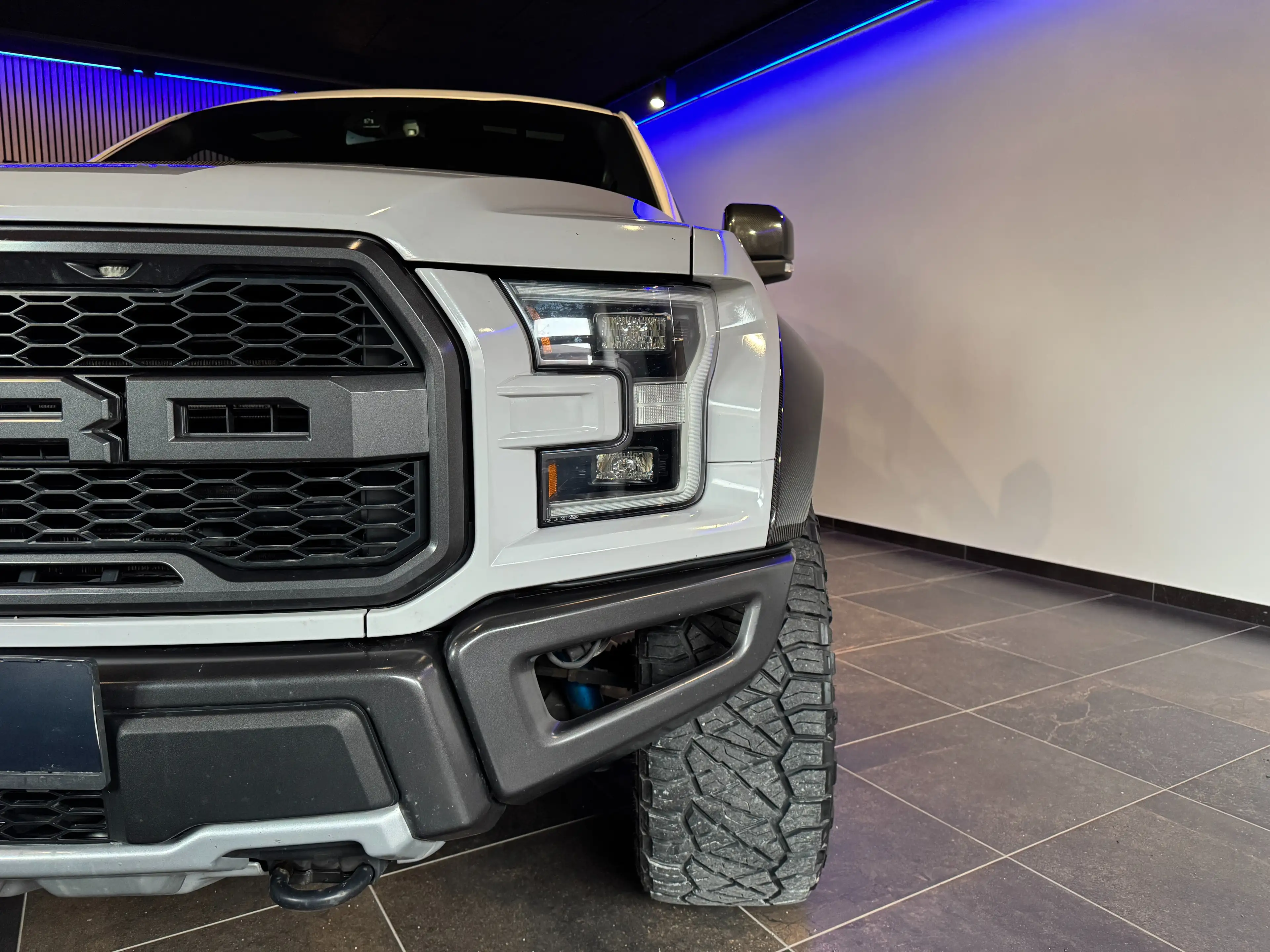 Ford F 150 RAPTOR — photo 11